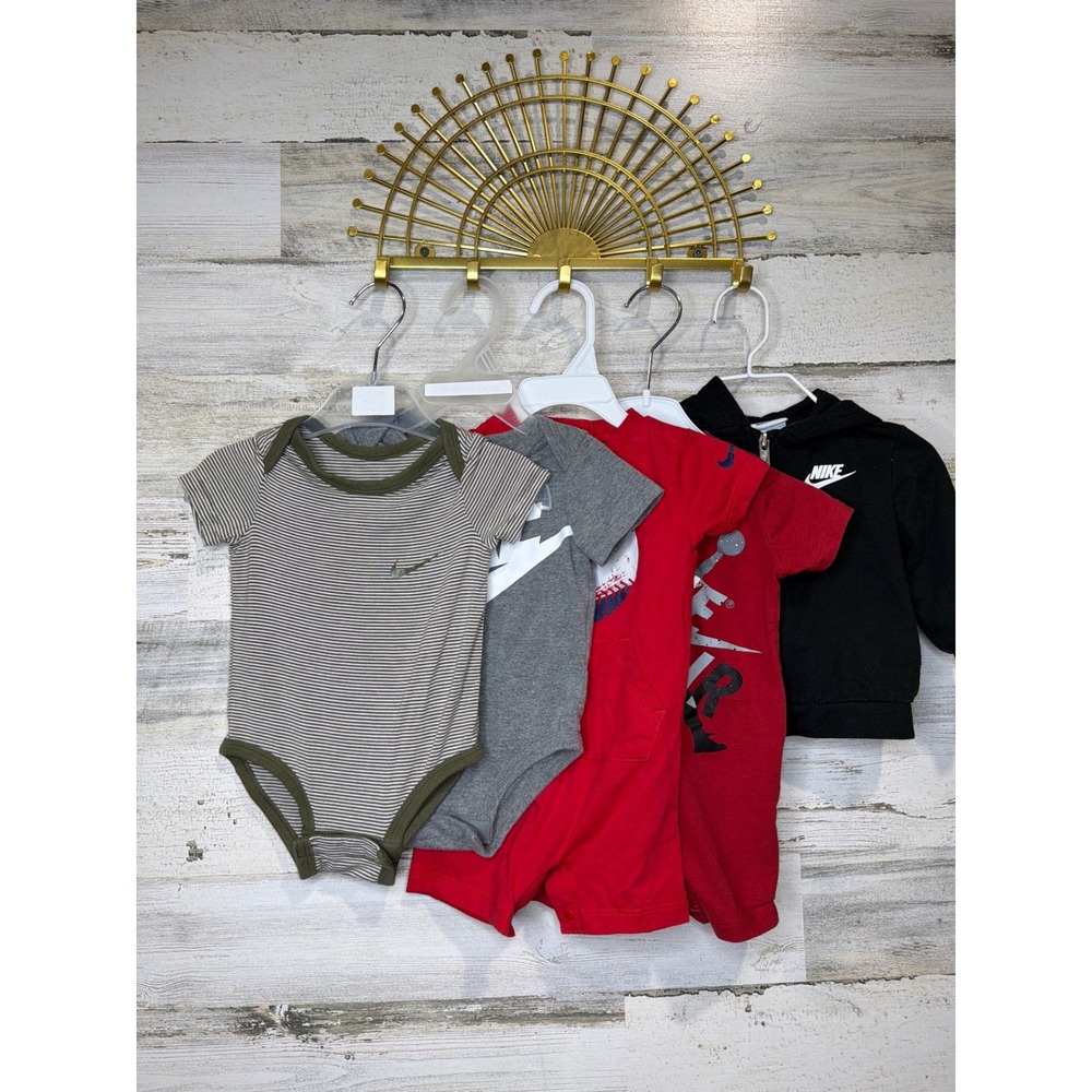 Nike / Air Jordan Bundle Boys 6 Months Red Grey Black Stripe Athletic Sporty EUC
